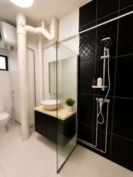 Blk 705 Hougang Avenue 2 (Hougang), HDB Executive #589636791